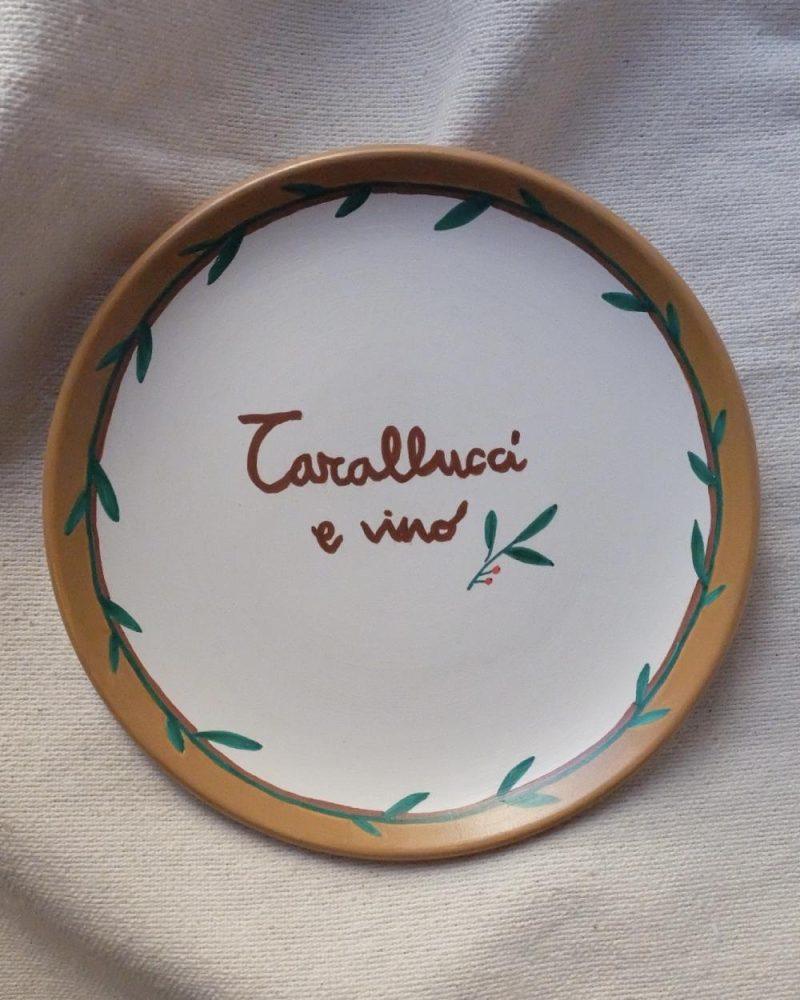 tarallucci-e-vino-1.jpg